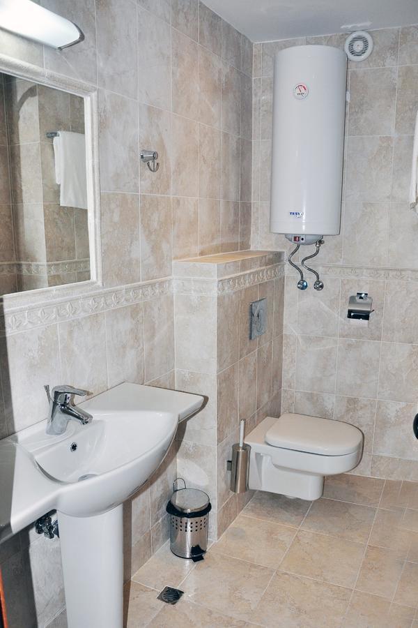 Kaleto Hotel Lom Zewnętrze zdjęcie