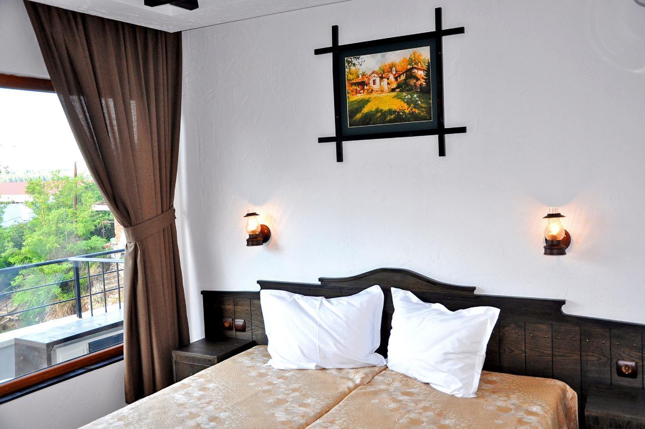 Kaleto Hotel Lom Zewnętrze zdjęcie